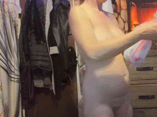 BeautyQueenMa webcam