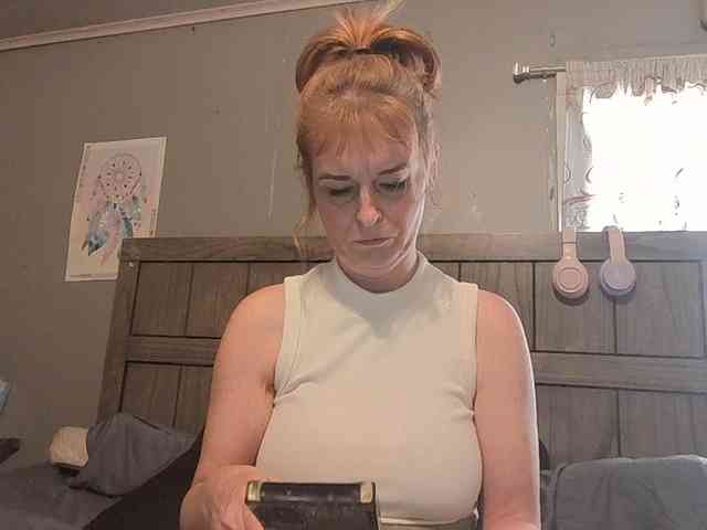 BeautyQueenMa webcam