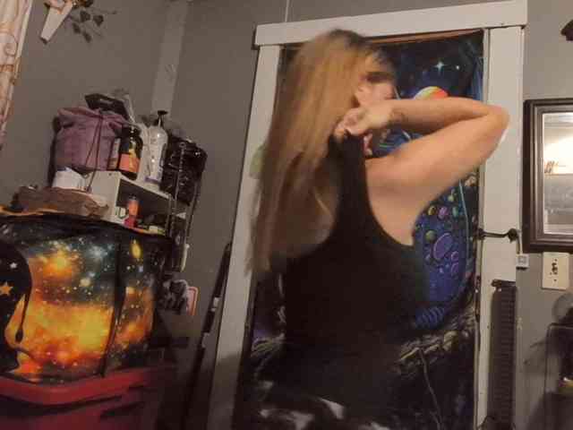 BeautyQueenMa webcam