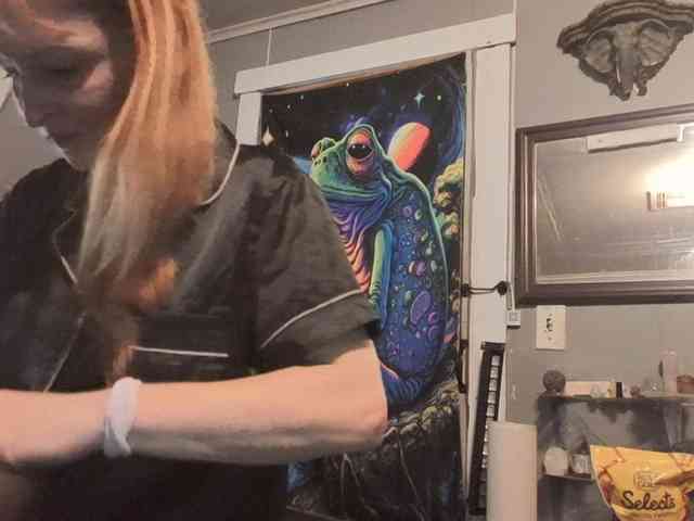 BeautyQueenMa webcam