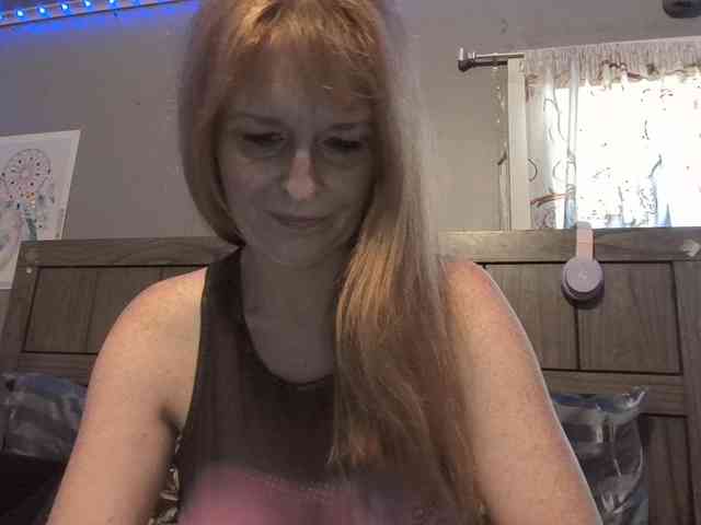 BeautyQueenMa webcam