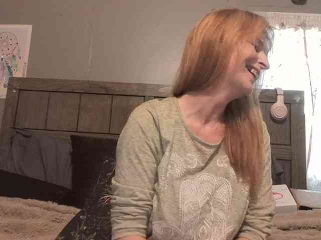 BeautyQueenMa webcam