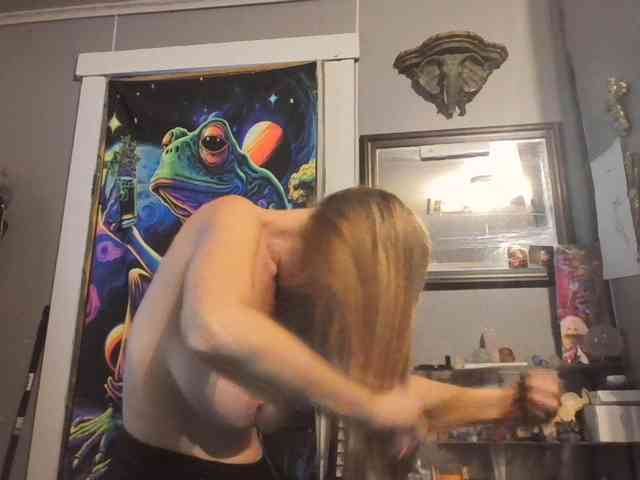 BeautyQueenMa webcam
