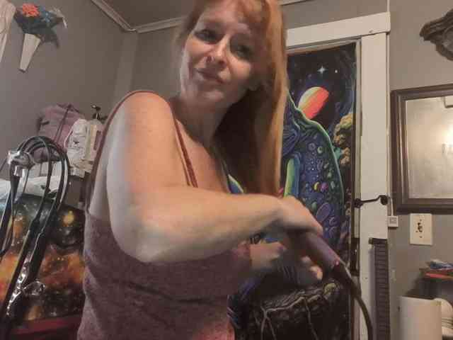 BeautyQueenMa webcam