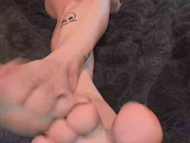 BeautyQueenMa webcam