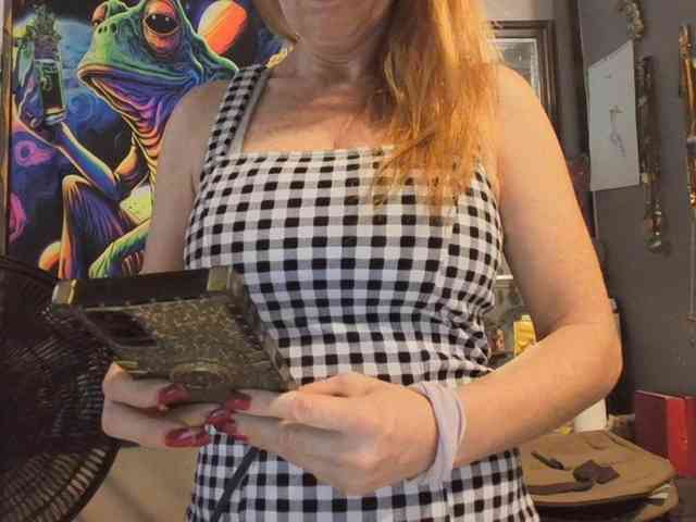 BeautyQueenMa webcam