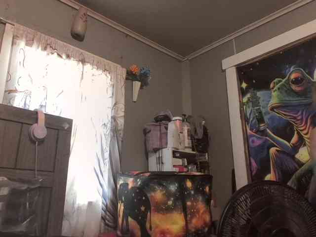 BeautyQueenMa webcam