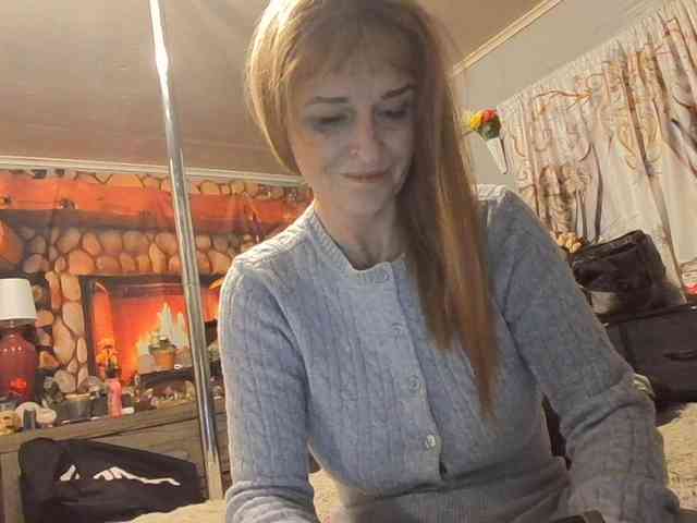 BeautyQueenMa webcam