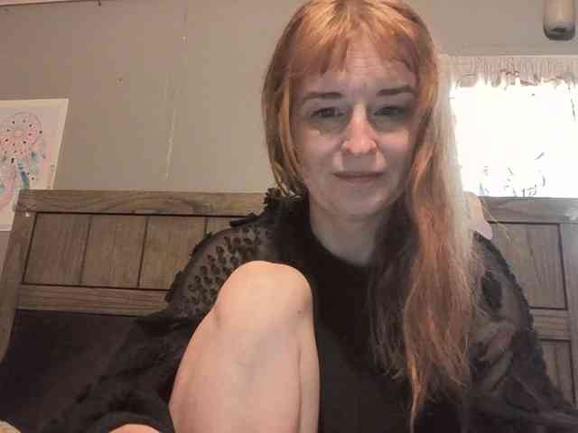 BeautyQueenMa webcam