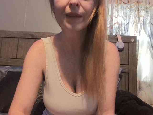 BeautyQueenMa webcam