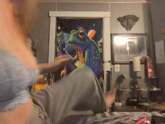 BeautyQueenMa webcam