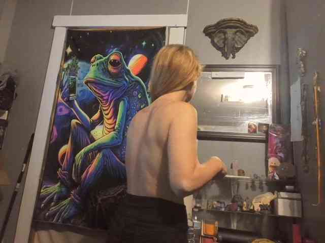 BeautyQueenMa webcam