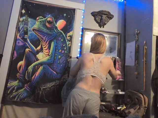 BeautyQueenMa webcam