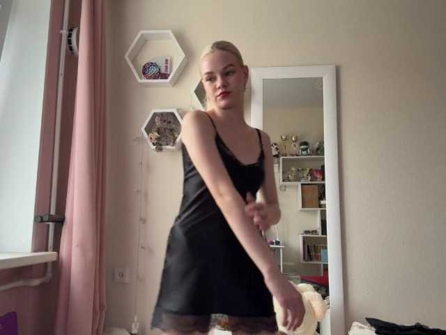KatherinaDelaet live cam on BongaCams