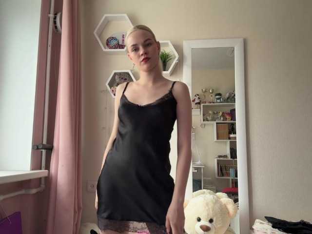 KatherinaDelaet live cam on BongaCams