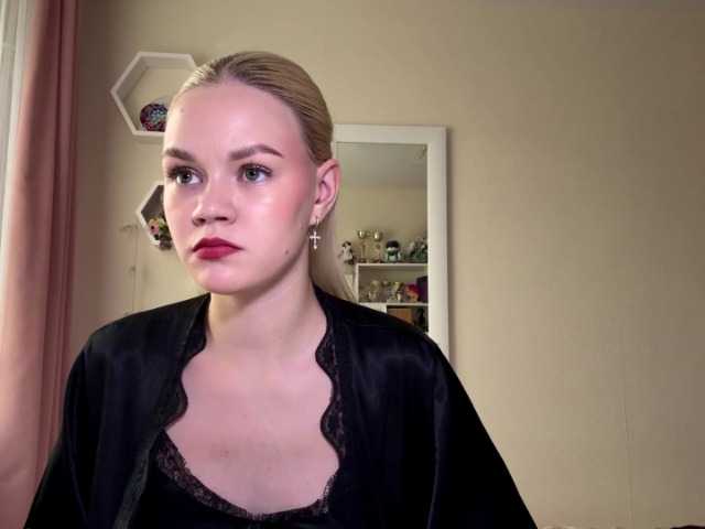 KatherinaDelaet live cam on BongaCams