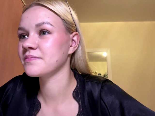 KatherinaDelaet live cam on BongaCams