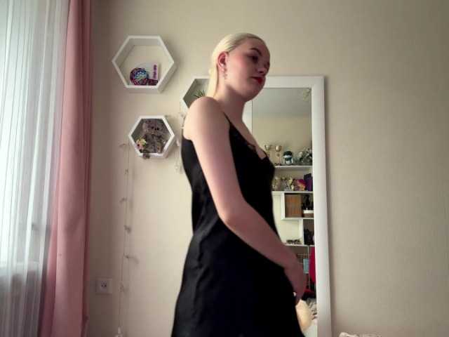 KatherinaDelaet live cam on BongaCams