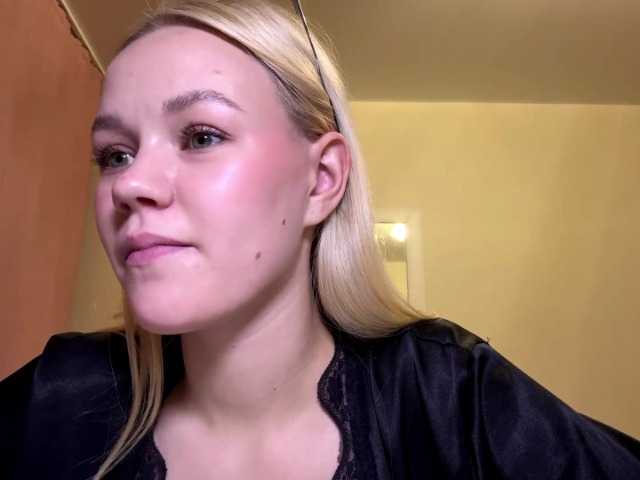 KatherinaDelaet live cam on BongaCams