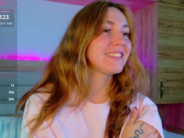 LunaXBaddie live cam on BongaCams