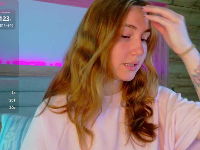 LunaXBaddie live cam on BongaCams