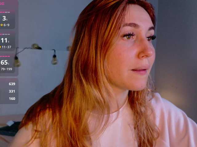 LunaXBaddie live webcam show