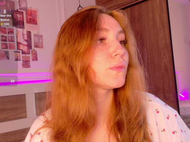 LunaXBaddie live cam on BongaCams
