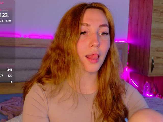 LunaXBaddie live cam on BongaCams