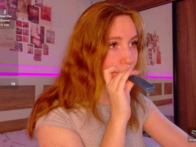 LunaXBaddie live cam on BongaCams
