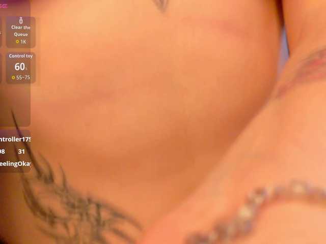 LunaXBaddie live cam on BongaCams