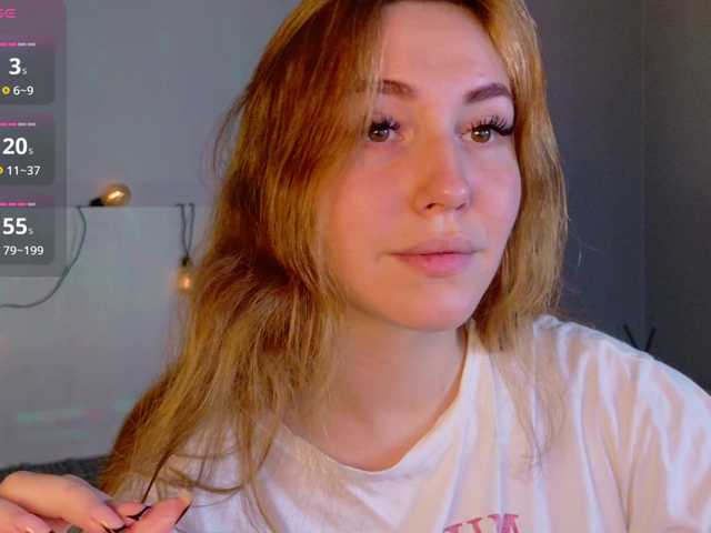 LunaXBaddie live webcam show