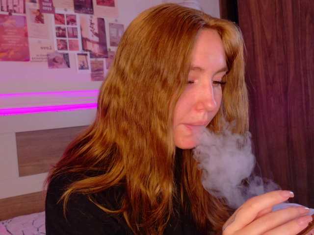 LunaXBaddie live cam on BongaCams