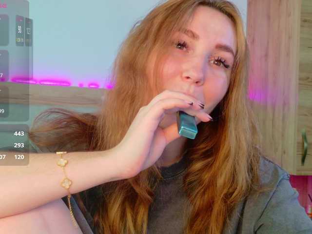 LunaXBaddie live cam on UnifiedCams