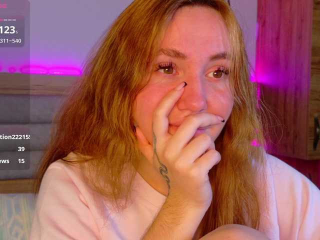 LunaXBaddie live cam on BongaCams