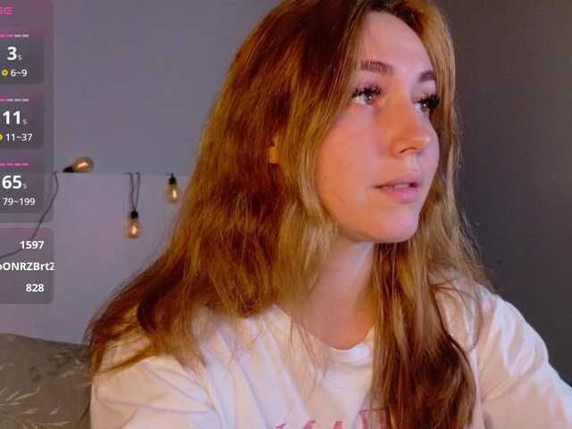 LunaXBaddie live webcam show