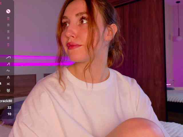 LunaXBaddie Live Webcam on BongaCams