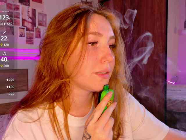 LunaXBaddie Live Webcam on BongaCams