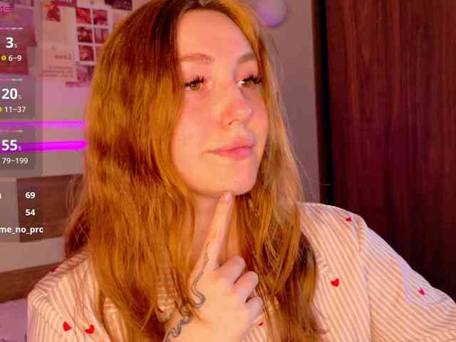 LunaXBaddie Live Webcam on BongaCams
