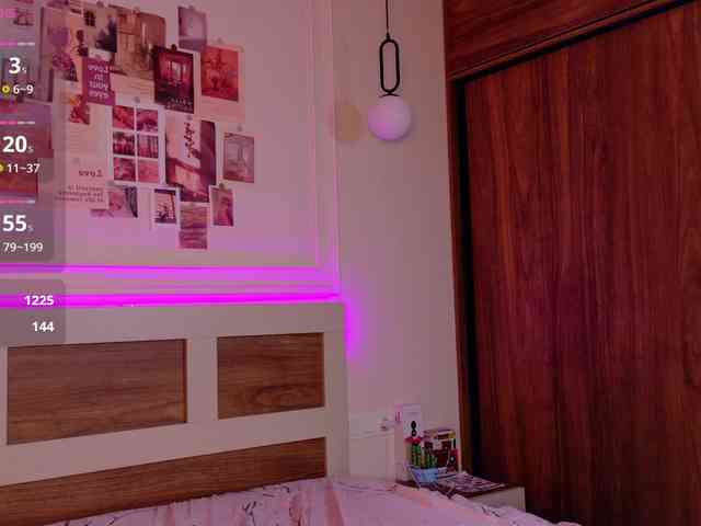 LunaXBaddie Live Webcam on BongaCams