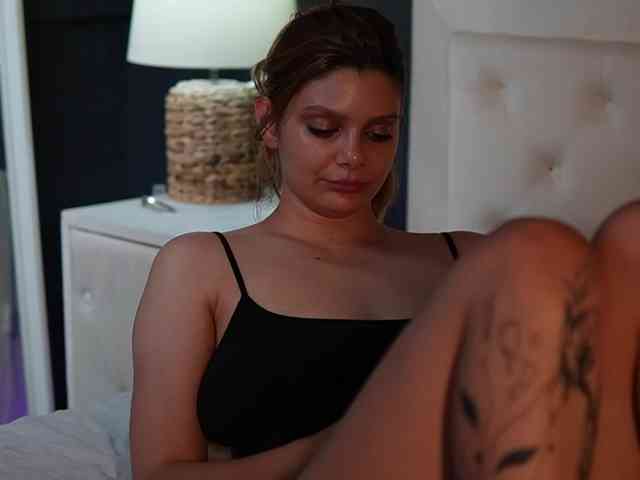 JessicaJupiter webcam