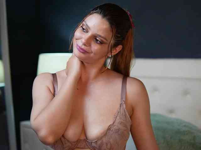 JessicaJupiter webcam