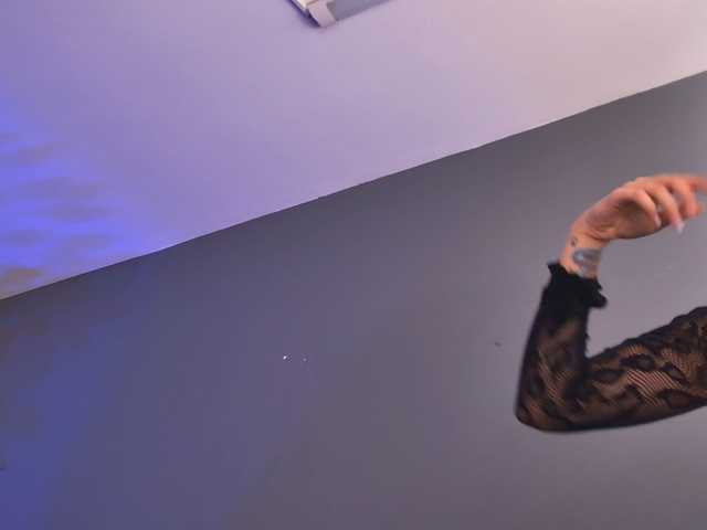 DesiMissy live cam on BongaCams