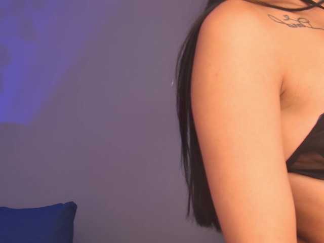 DesiMissy live cam on BongaCams