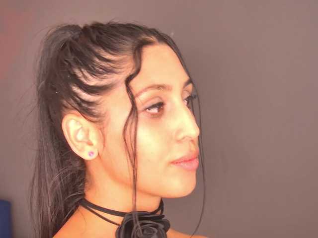 DesiMissy live webcam show