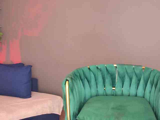 DesiMissy webcam