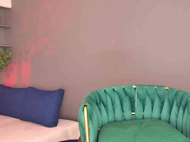 DesiMissy webcam