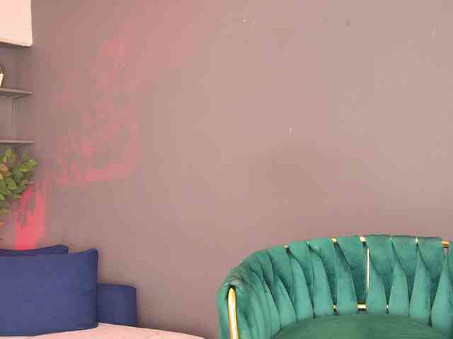 DesiMissy webcam