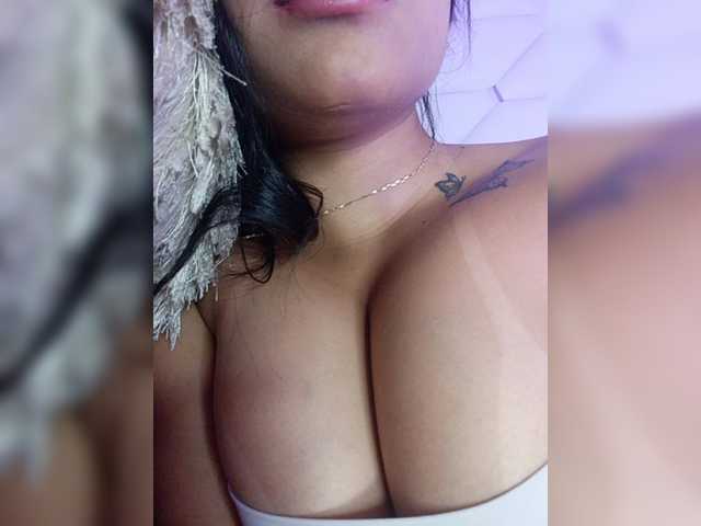KattyAdams live cam on BongaCams