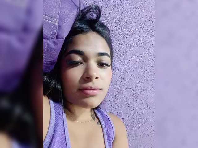 KattyAdams's BongaCams show and profile