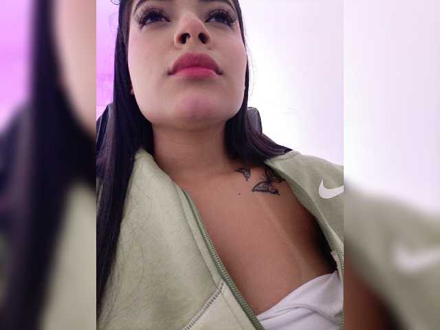 KattyAdams live cam on BongaCams